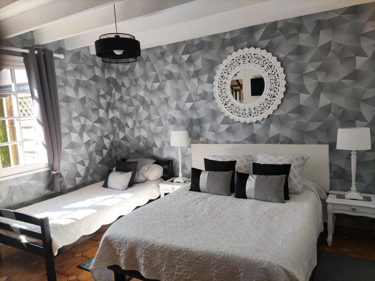 Bed and Breakfast Fleur De Soleil Saint-Jouin-Bruneval Exterior foto